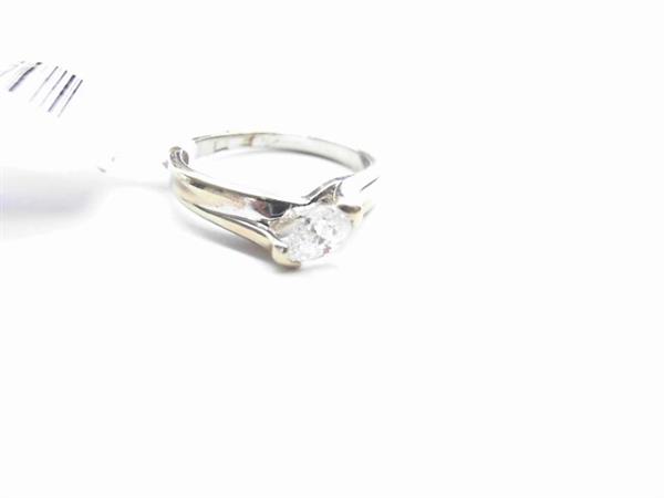 Lady’s Diamond Engagement Ring .30 CT. 10K White Gold 1.9g Size:4