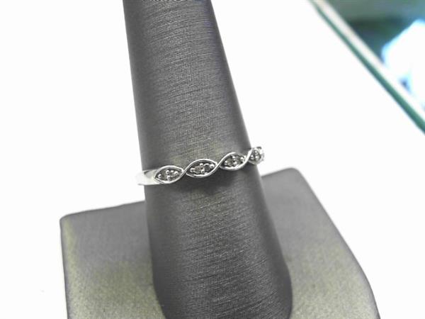 Lady’s Diamond Cluster Ring 10 Diamonds .10 Carat T.W. 10K White Gold 1.5g