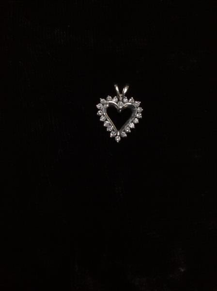 20 Diamonds .40 Carat T.W. 14K White Gold 1.5g