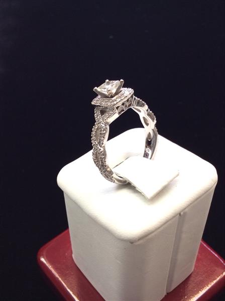 Lady’s Diamond Engagement Ring 61 Diamonds 1.10 Carat T.W. 14K White Gold 4.7g