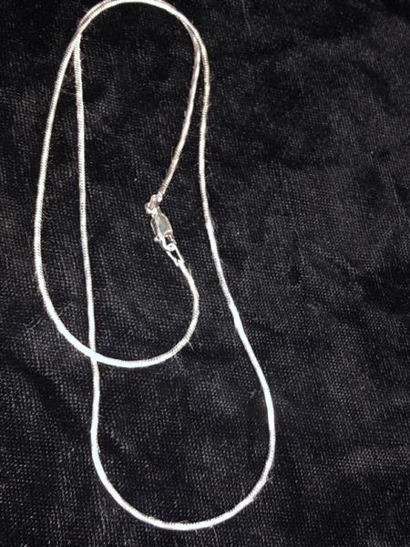 20″ Silver Snake Chain 925 Silver 6.4g