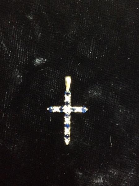 10K YG DIA CTW .07 Blue Saphire CTW .31 Cross Pendant