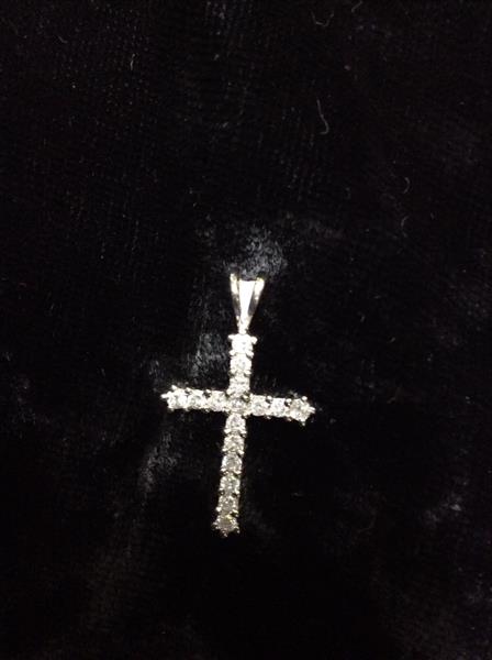 16 Diamonds .80 Carat T.W. 10K White Gold 1.5g