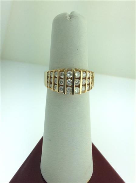 Lady’s Diamond Cluster Ring 30 Diamonds 1.50 Carat T.W. 14K Yellow Gold 7.2g