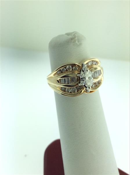 Lady’s Diamond Engagement Ring 27 Diamonds .93 Carat T.W. 14K Yellow Gold 5.7g