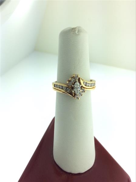 Lady’s Diamond Cluster Ring 17 Diamonds .73 Carat T.W. 14K Yellow Gold 5g