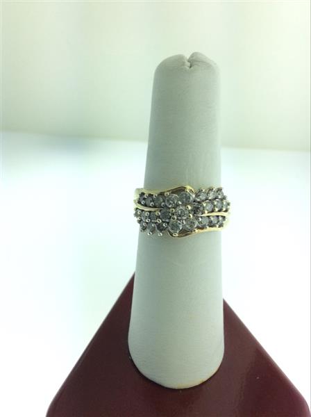 Lady’s Diamond Cluster Ring 25 Diamonds 1.03 Carat T.W. 10K Yellow Gold 4.4g