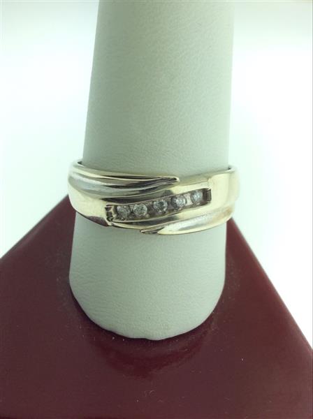 Gent’s Gold-Diamond Wedding Band 5 Diamonds .15 Carat T.W. 14K White Gold 5.5g