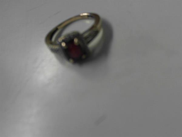 Almandine Garnet Lady’s Stone & Diamond Ring 24 Diamonds .24 Carat T.W.