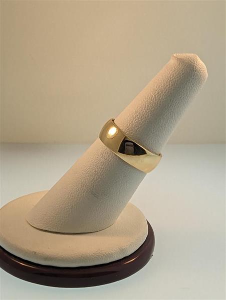 Gent’s Gold Wedding Band 14K Yellow Gold 4.4g Size:7