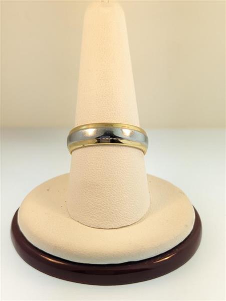 Gent’s Gold Ring 18K 2 Tone Gold 8.9g