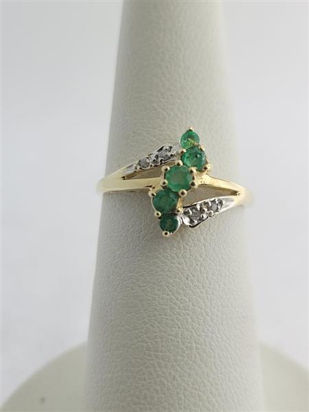 Emerald Lady’s Stone & Diamond Ring 4 Diamonds .06 Carat T.W. 10K Yellow Gold