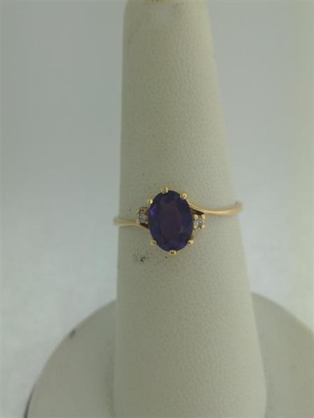 Amethyst Lady’s Stone & Diamond Ring 2 Diamonds .04 Carat T.W. 14K Yellow Gold