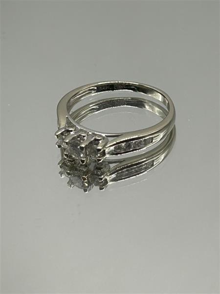 Lady’s Diamond Engagement Ring 17 Diamonds .82 Carat T.W. 14K White Gold 2.8g