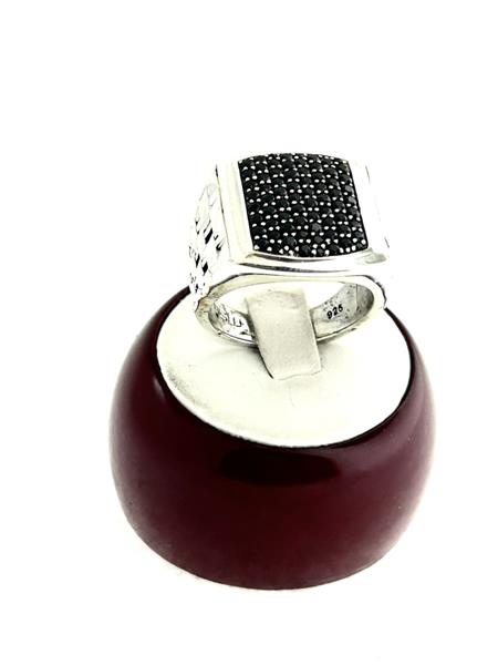 Gent’s Silver-Diamond Ring 64 Diamonds .64 Carat T.W. 925 Silver 16.4g