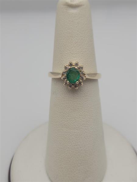 Emerald Lady’s Stone & Diamond Ring 12 Diamonds .24 Carat T.W. 14K Yellow Gold