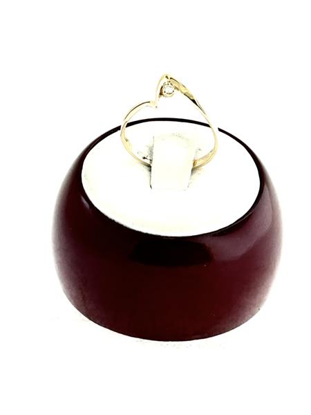 Lady’s Diamond Fashion Ring .05 CT. 14K Yellow Gold 1.2g