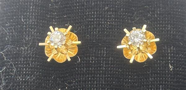Synthetic Cubic Zirconia Gold-Stone Earrings 14K Yellow Gold 1.1g